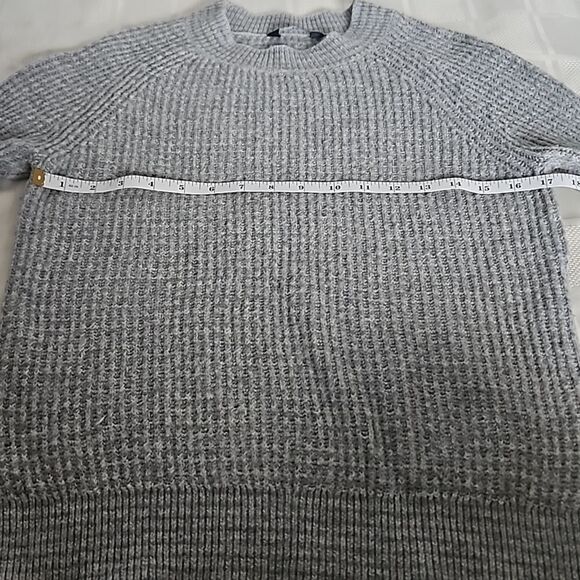 Denver Hayes Women's Knitted Crew Neckline Long Sleeves Sweater  Gray Small Peti - Picture 7 of 16